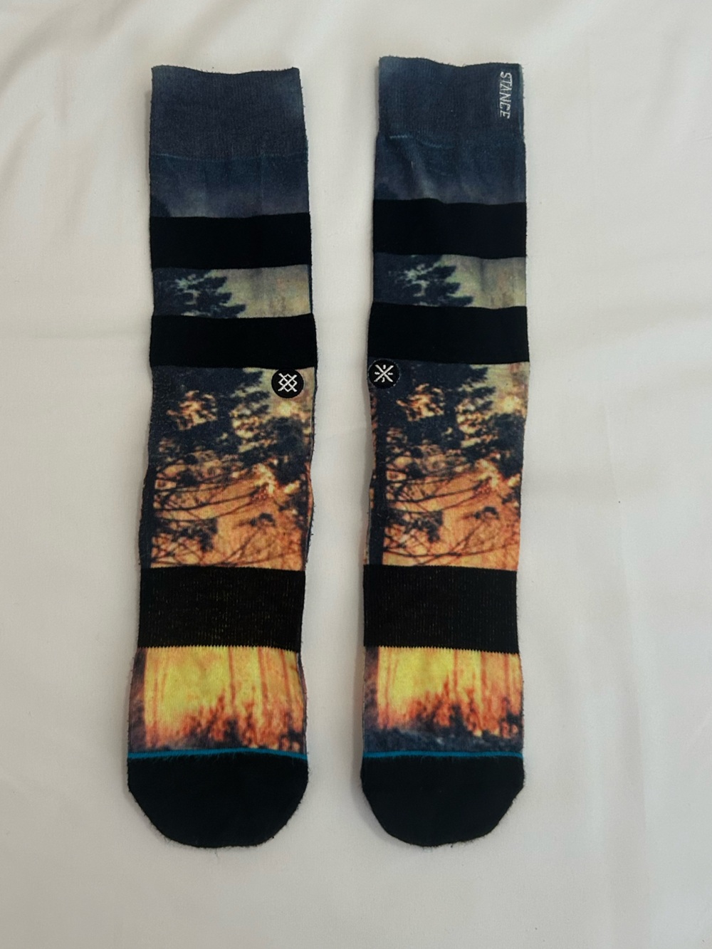 Stance Scenic Sunset Landscape Crew Socks Size L Orange Black